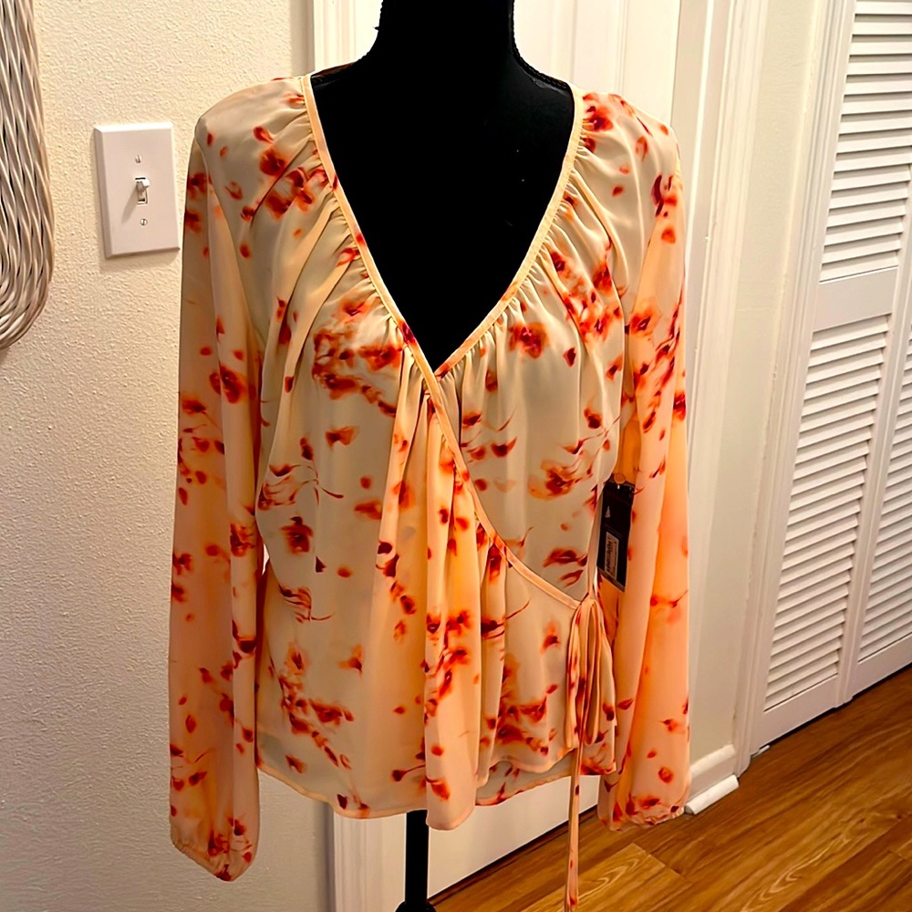 Worthington wrap top